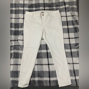 American Eagle white Jegging size 20 regular